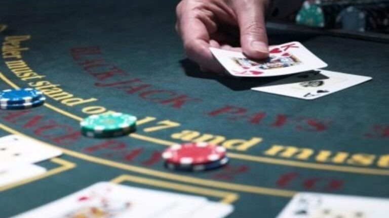 A Psychological Twist: How Casino Bonuses Influence Player Behavior